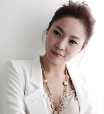 07-02-11 LISTN Wax [K-pop]