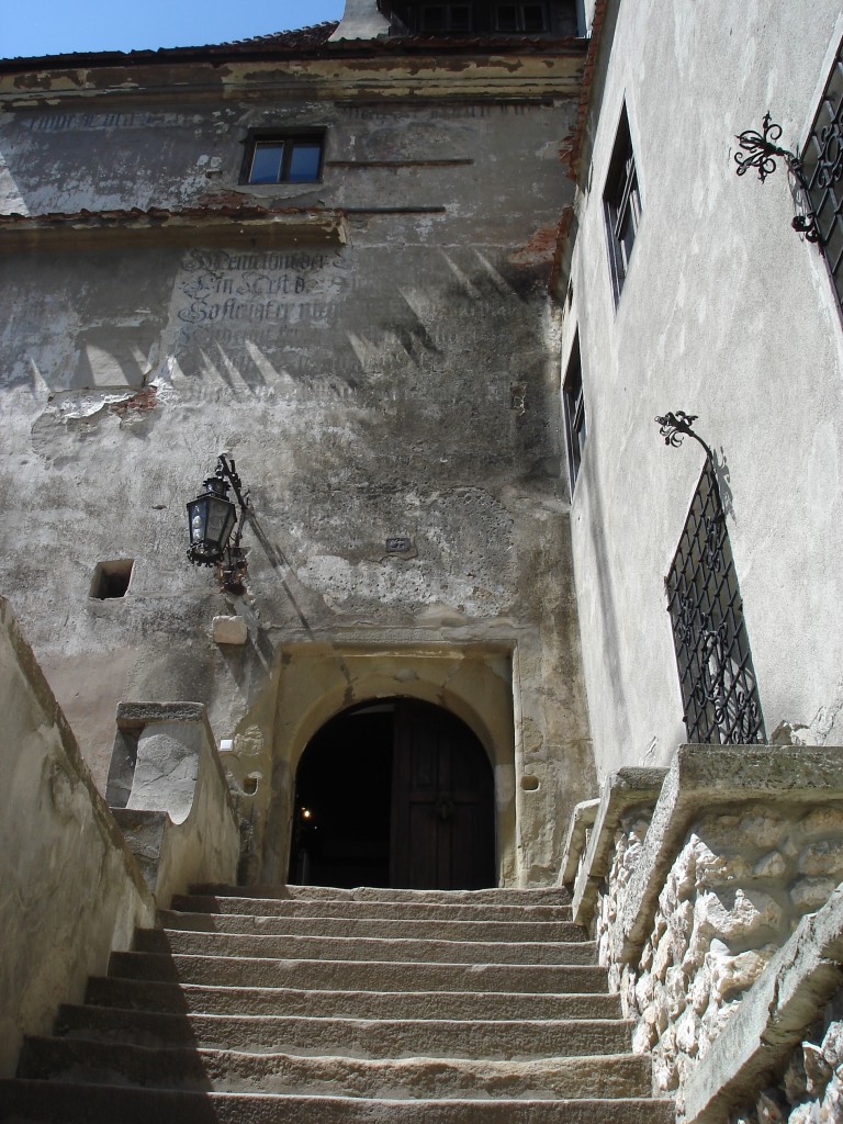 07-05-15 A Bran Castle Gallery pic 2